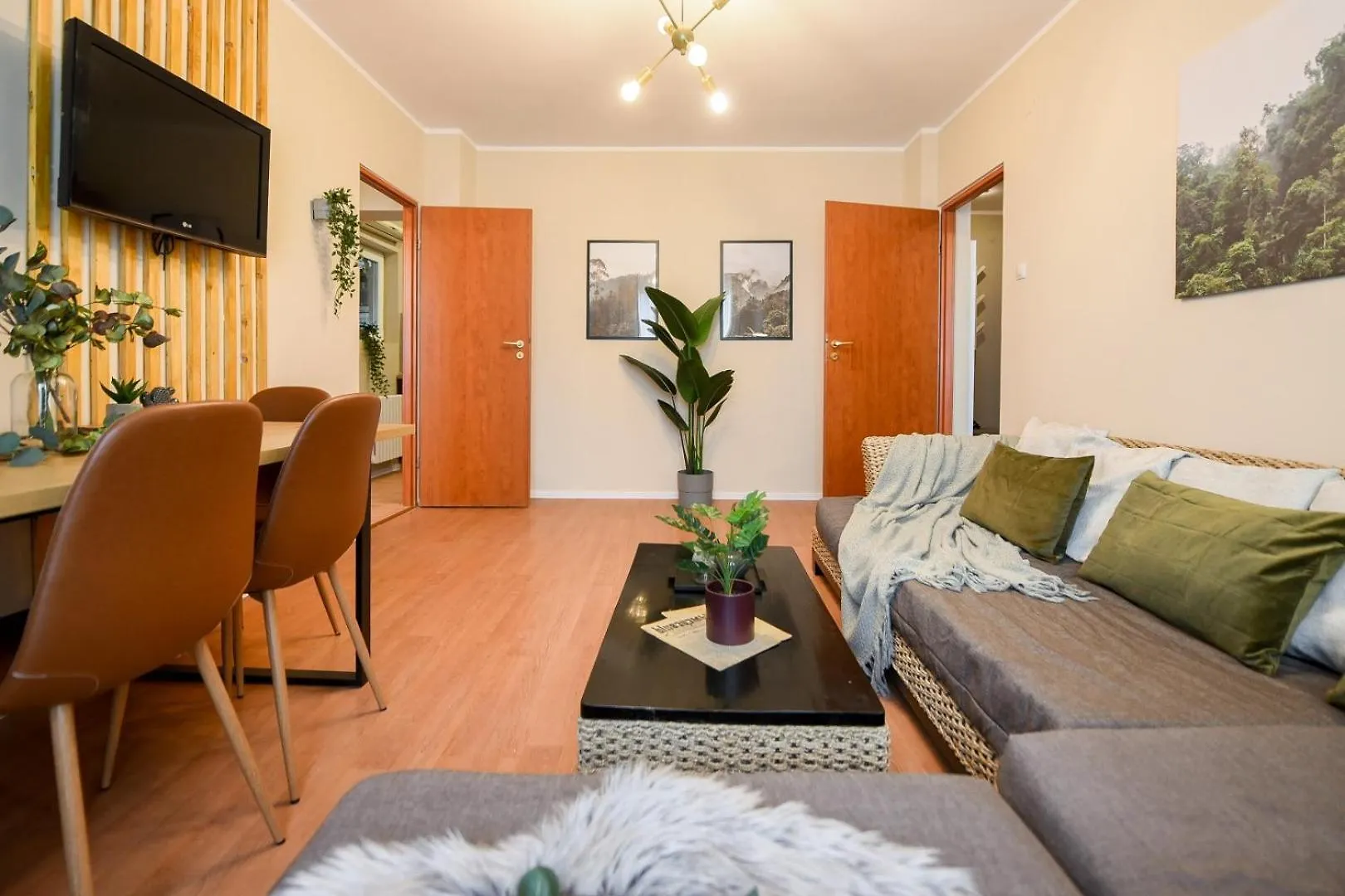 Modern Elegance In The Heart Of The City - Romana Square Apartments Bucharest