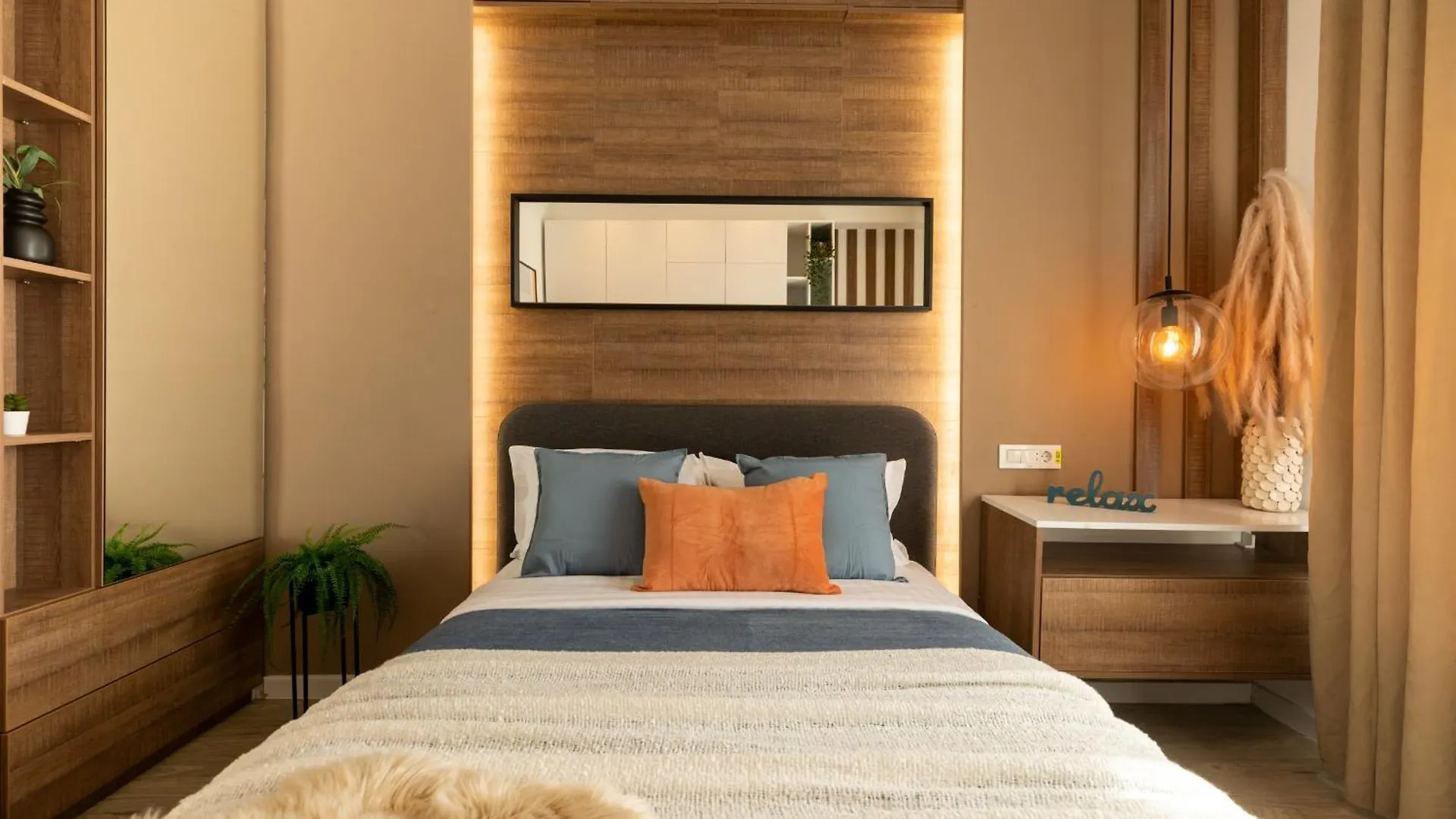 Modern Elegance In The Heart Of The City - Romana Square Apartments Bucharest