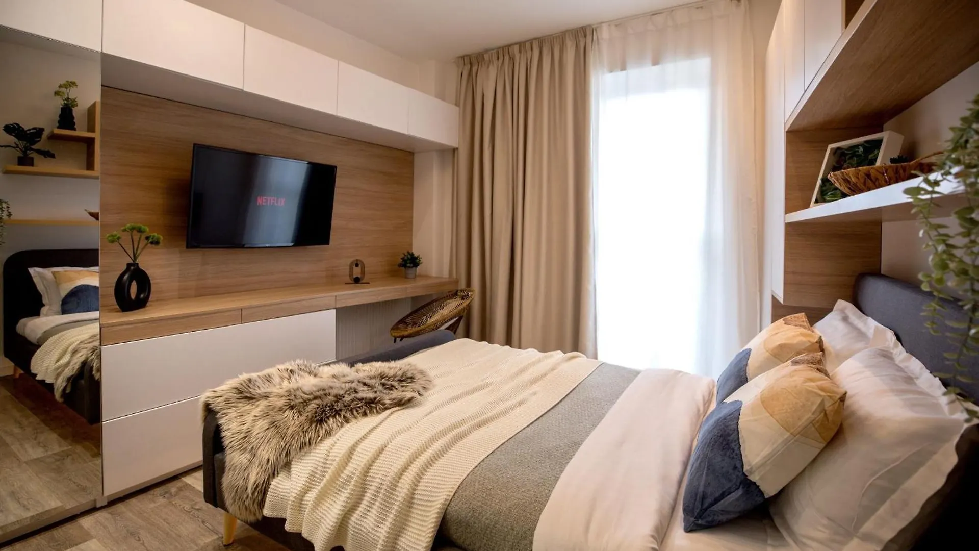 Modern Elegance In The Heart Of The City - Romana Square Apartments Bucharest Romania