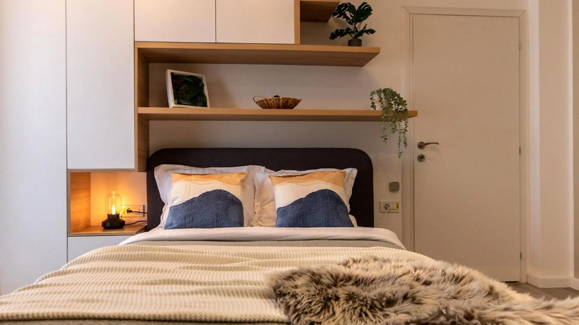 Modern Elegance In The Heart Of The City - Romana Square Apartments Bucharest